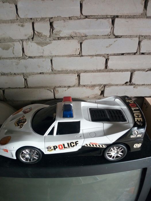 Машинка спортивная  детская