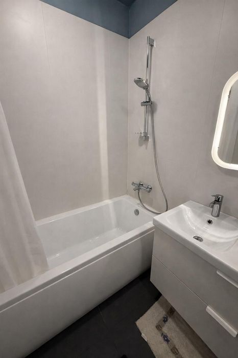 Дава се под наем Тристаен апартамент в София, Витоша - 88 кв.м за 1480 € - Снимка #8