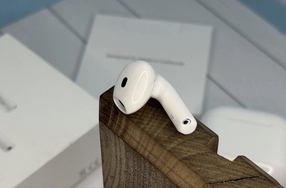 AirPods 4 без ANC левый и правый новый оригинал А3050/А3053
