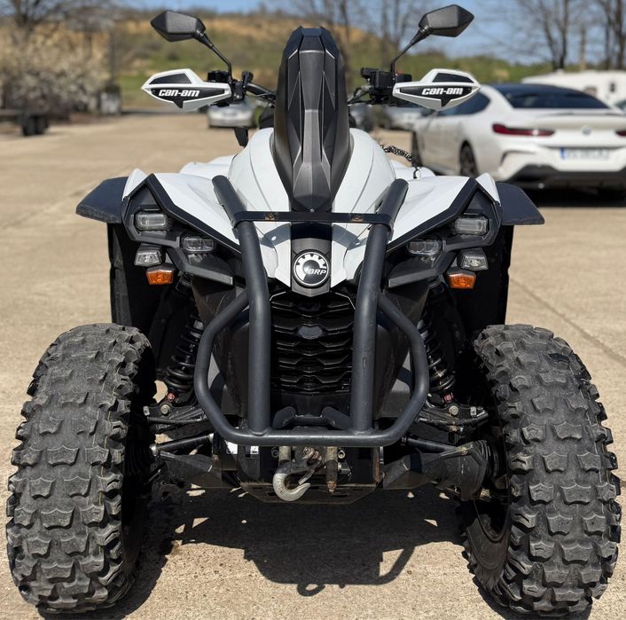 CAN-AM RENEGADE  Bombardier 1000cc