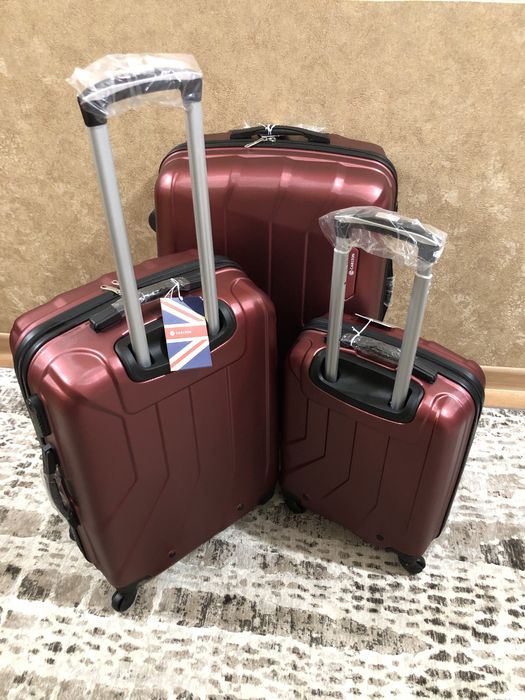 Чемодан большой Доставка