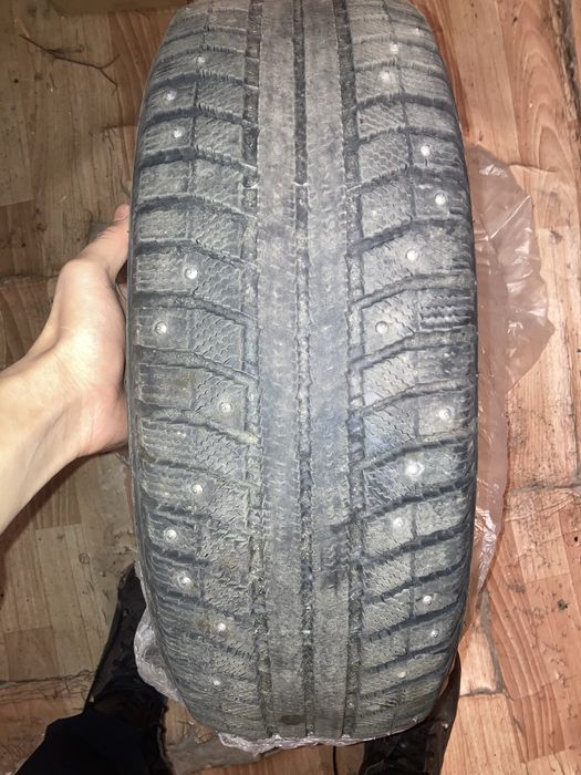 Продам зимнюю резину