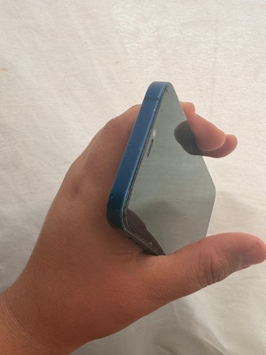 Айфон 12 с гарантией