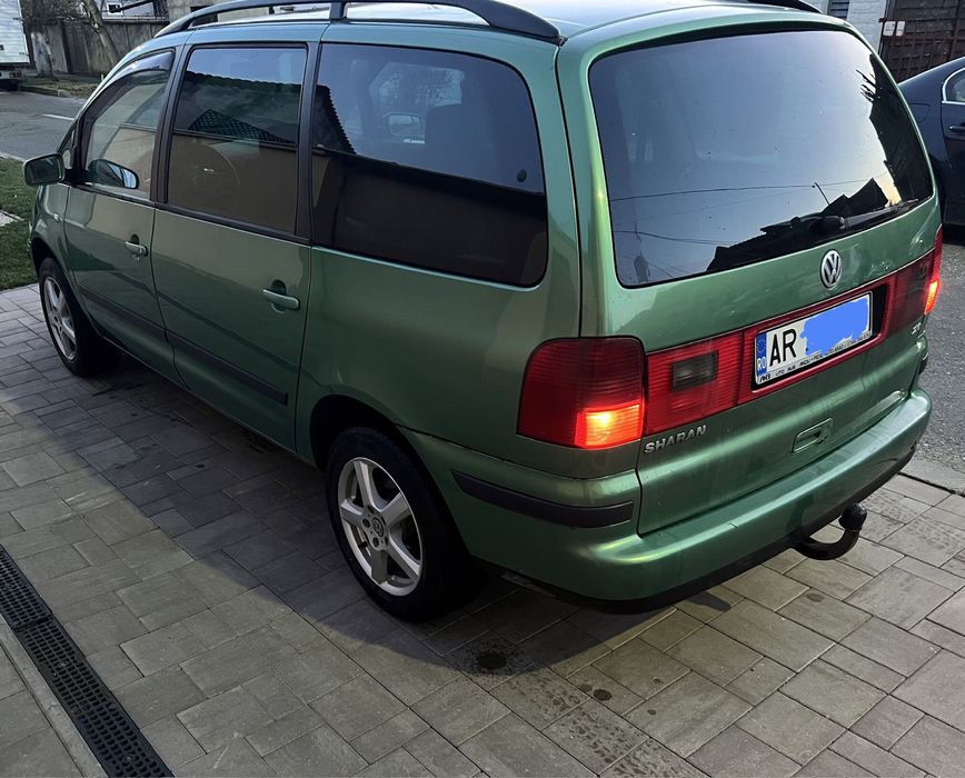 Volkswagen Sharan 2.0 GPL Benzina 116Cp 6Viteze Manual 7 Locuri Carlig