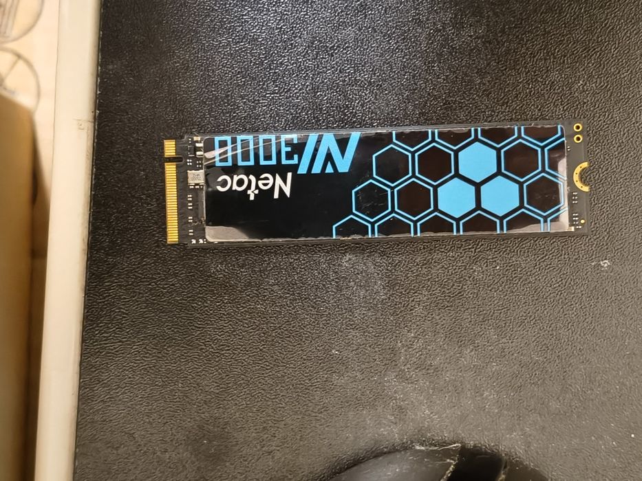 Vând SSD Netac NV3000 2TB 2280 Nvme M2 Nou