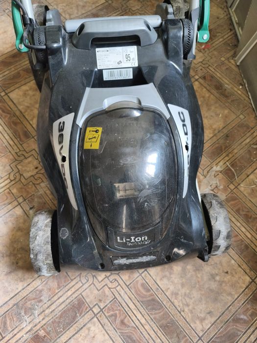 Vind motocositoare cu acumulator