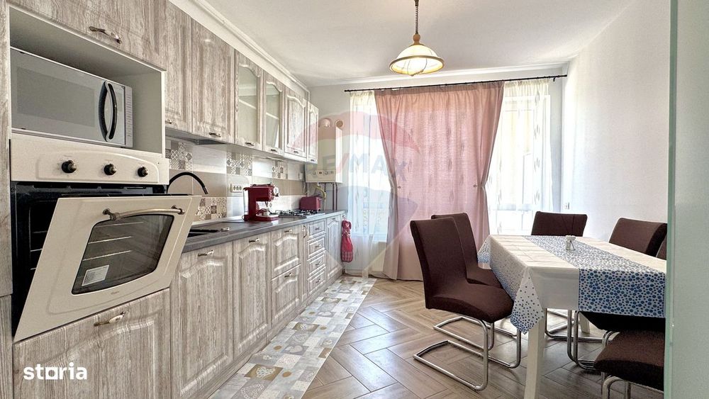 Apartament cu 3 camere de închiriat I Cristian