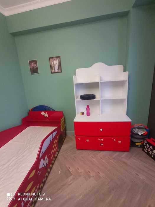 Продам кровать машина