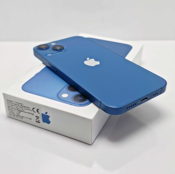 iPhone 13 128GB Blue