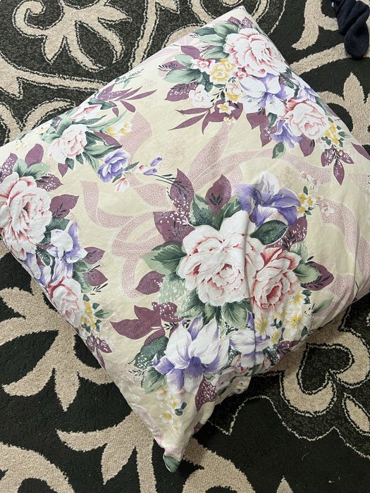 Подушки натуральный пух 70*70