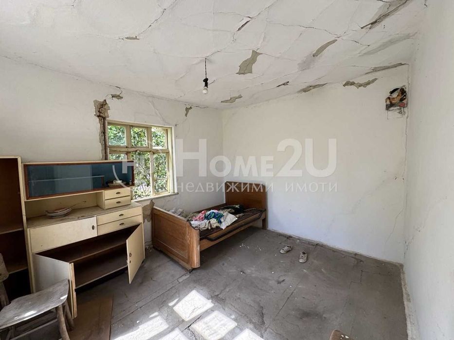 Продава се Къща в с. Венелин, Област Варна - 82 кв.м за 305 €/кв.м - Снимка #4