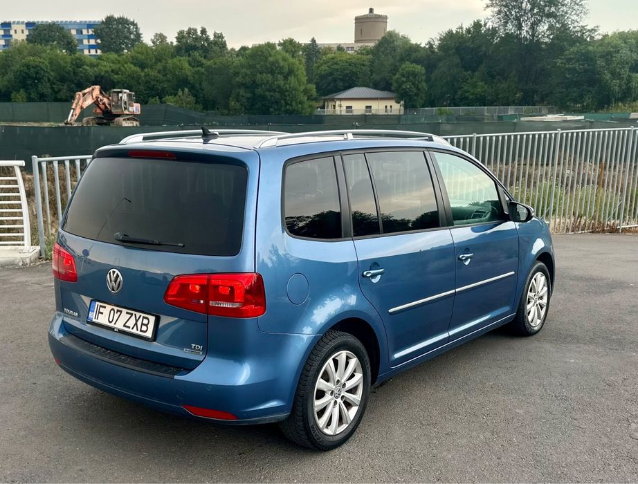 VOLKSWAGEN Touran 2014 — imagine 3