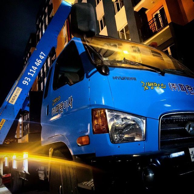 Автолифт,автоподъёмники,мобильнй лифт,автовышки,грузоподъёмники