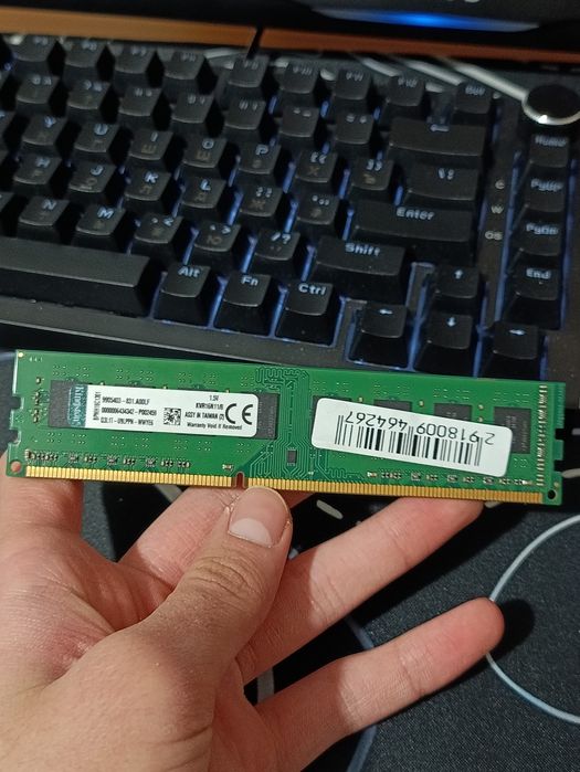 ОЗУ 8гб 1600mhz DDR3