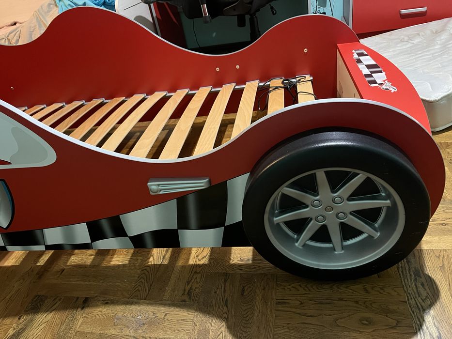 Матрак и детско легло кола