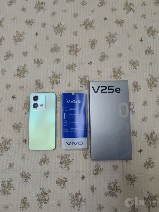 Телефон Vivo V25e 8+8.128
