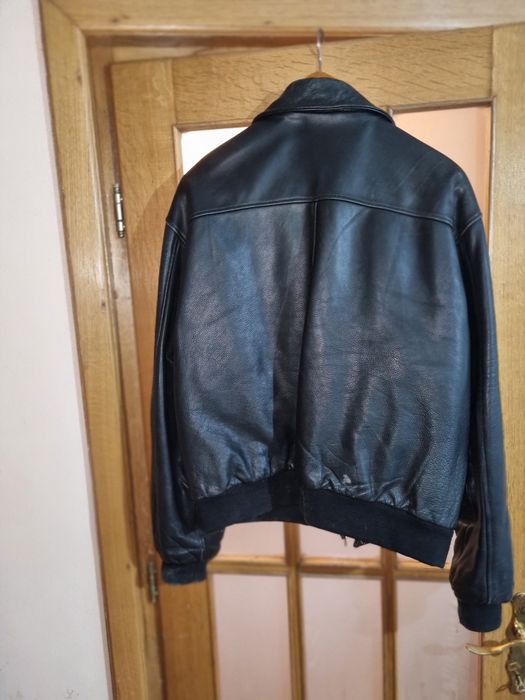 Vând Geacă de piele