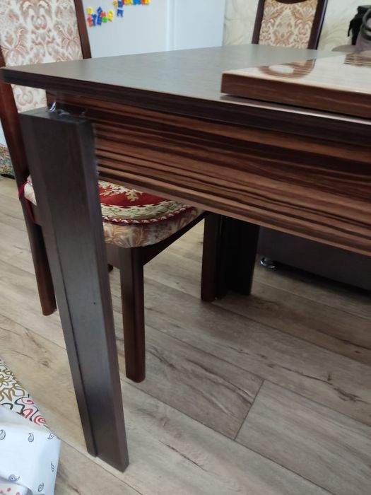 Продам раздвижной стол