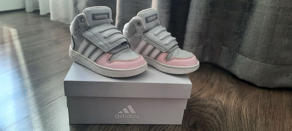 Маратонки Адидас