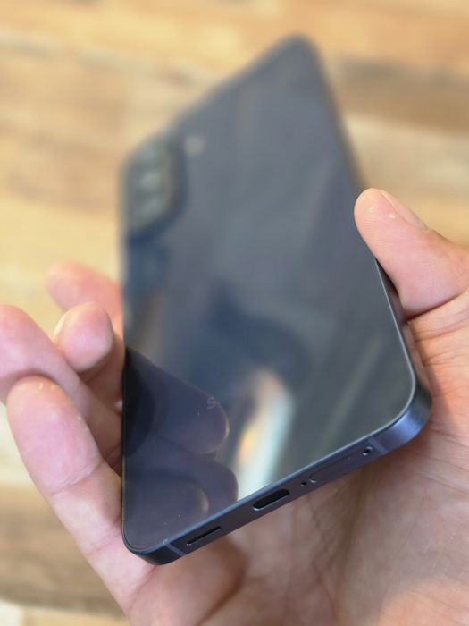 Samsung A57, 5G 256GB, impecabil