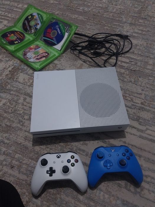 Х бокс продам много игр