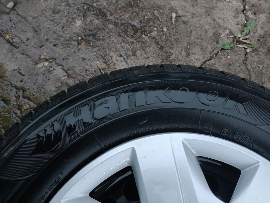 Продам летние шины на 14