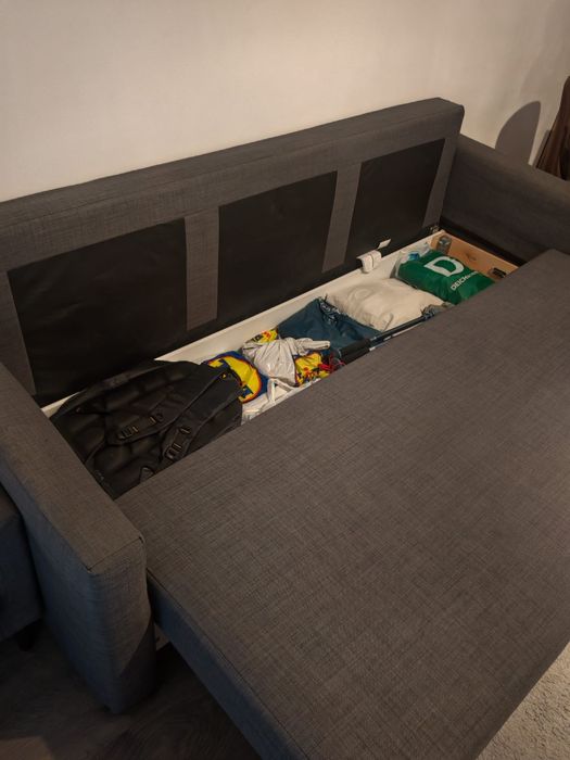 Canapea Ikea extensibila