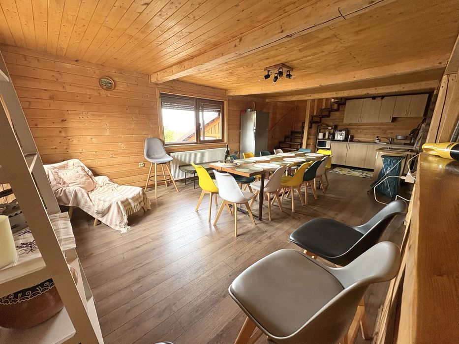 Cabana de închiriat  cu ciubar la munte in Bălcești Belis