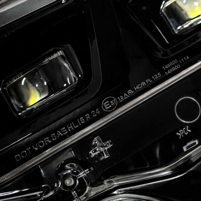 Комплект черни фарове за Форд Мустанг 2024- S650 USA Mustang