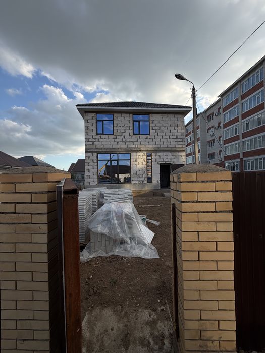Продажа дома с готовым фасадом