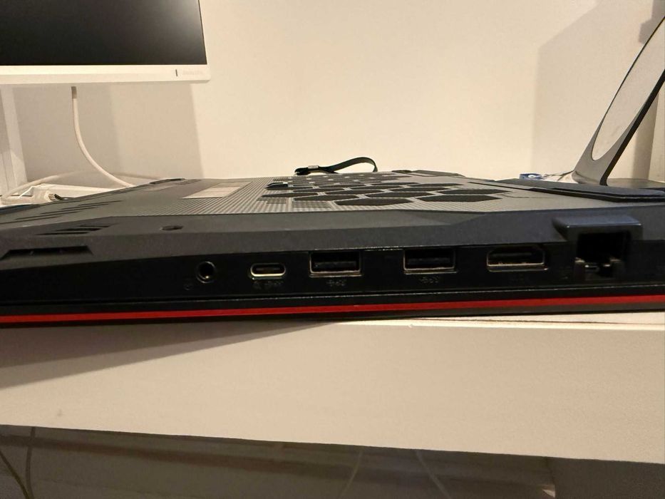 Laptop ASUS TUF Gaming F15 FX506LU i5-10300H