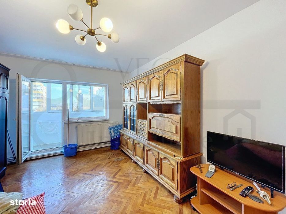 Apartament 3 camere decomandat, garaj, aproape de UMF, Piata Zorilor