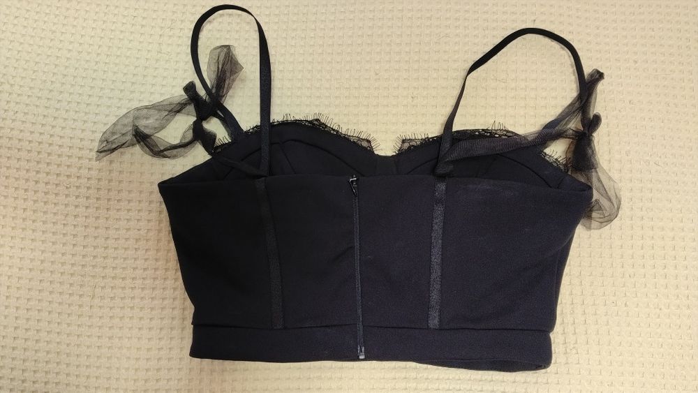 Топ Alessa черен