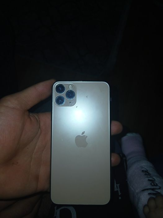 Vând telefon 11 pro max