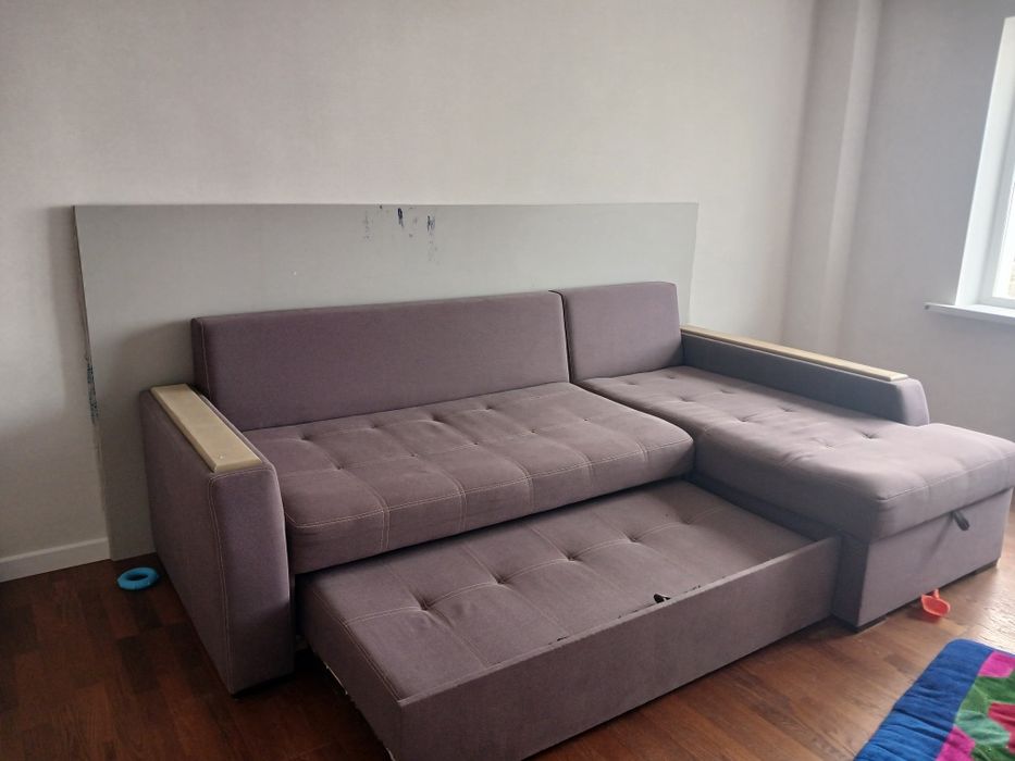 Диваны     угловой