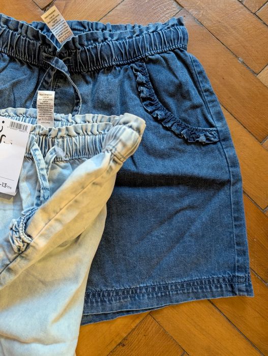 Pantaloni scurti George  159cm
