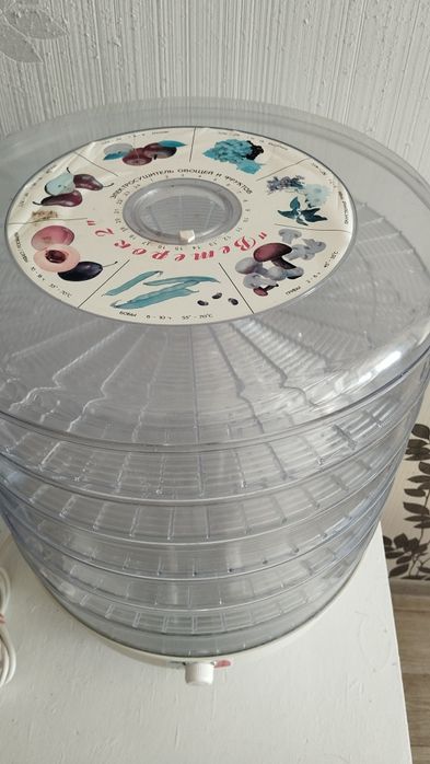 Сушилка для овощей и фруктов