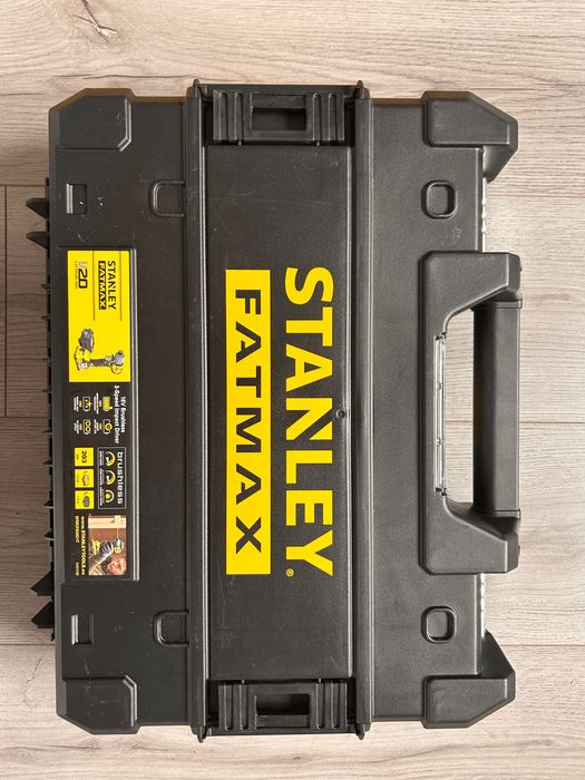 Masina de insurubat cu impact STANLEY FATMAX