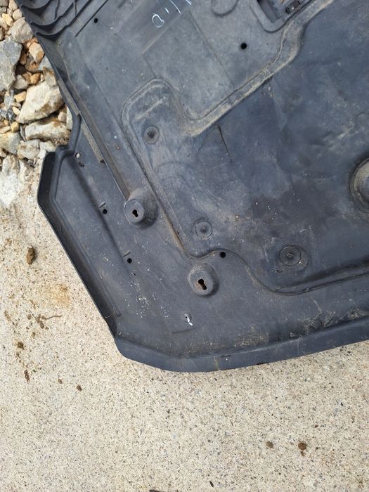 Кора за поддвигател за Hyundai i40 2013