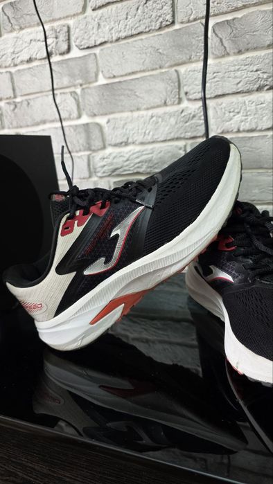 Оригинальные кроссы Joma