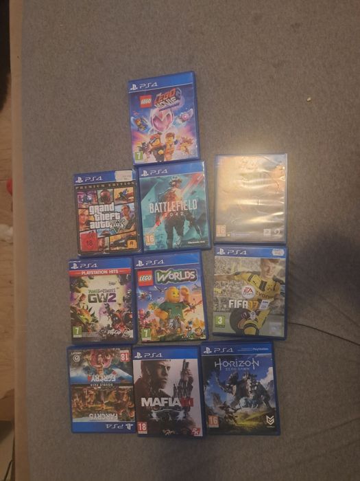 Jocuri PS4 (doar astea le am)