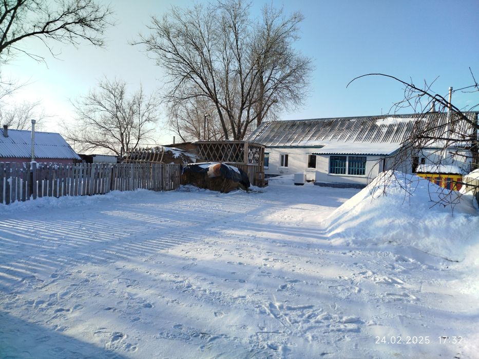 Продам дом в поселке подстепное!