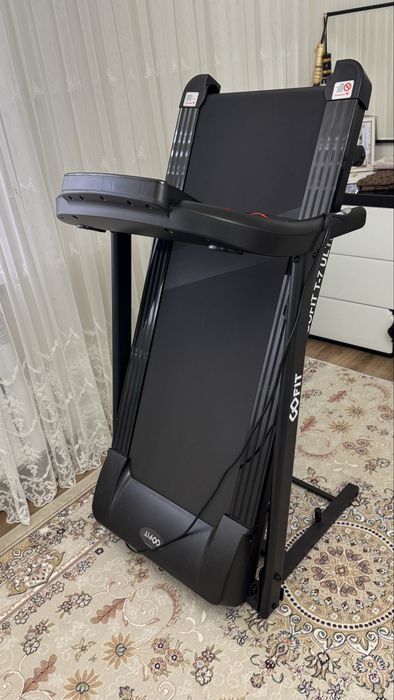 Продаётся беговая дорожка Gofit