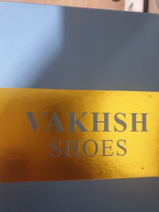 Зимняя кожаная обувь 39 размера