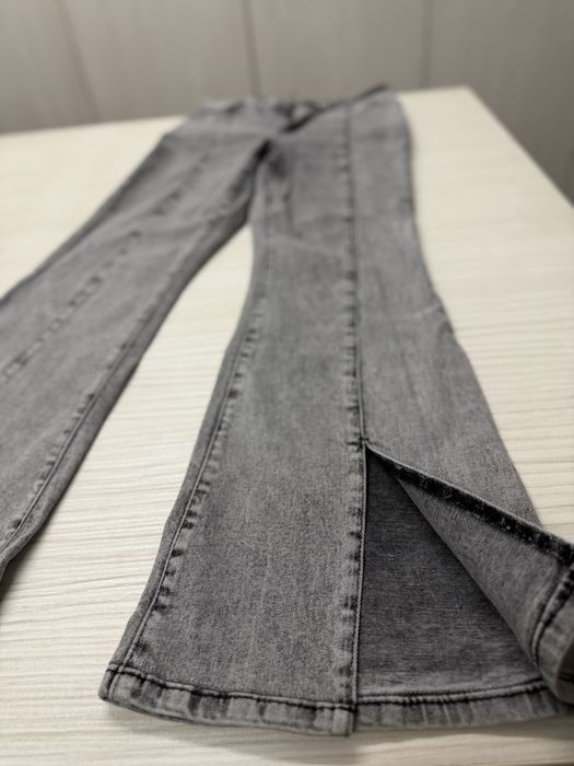 Pantaloni blugi marimea W36 L30