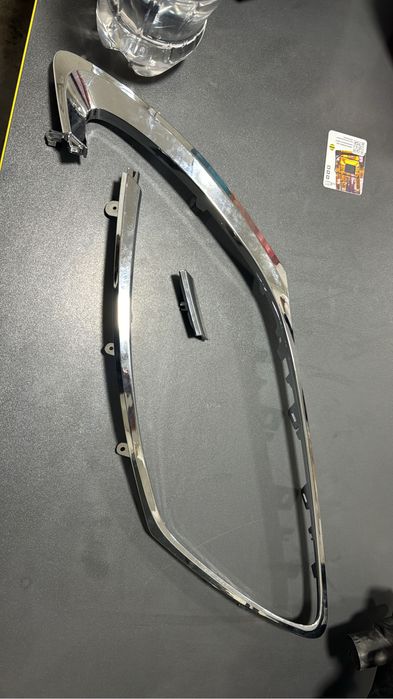 Фары Toyota 4Runner