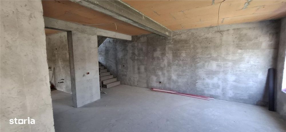 Vila 4 camere Valea Adanca intersectia 5 drumuri