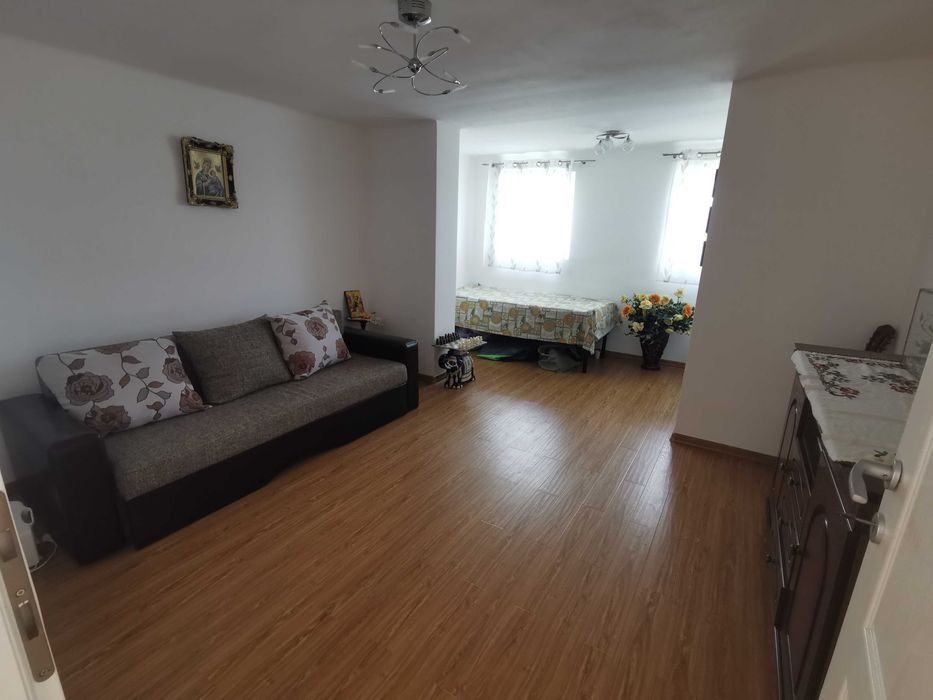 Teren Orasu Nou Vii ,Intravilan 38 Ari , Casa + Livada pomi fructiferi
