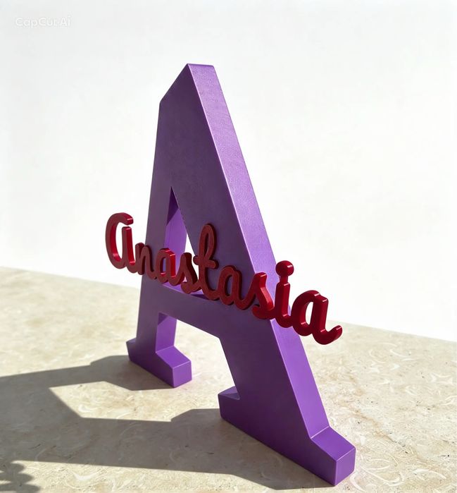 Litera decorativă 3D personalizată cu nume – Cadou unic copii / evenimente / birou