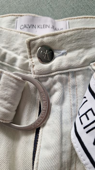 Оригинални дамски дънки Calvin Klein